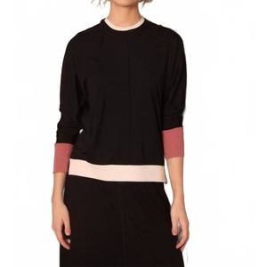 NEW SIMONDONA crewneck with dolman sleeve top in black